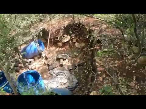 צפו בתיעוד: בור ממולכד ועמדת שהייה עם אמצעי לחימה של ארגון הטרור חיזבאללה אותרו בדרום לבנון