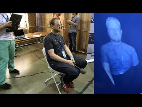 Handheld 3D Scanner at Maker Faire 2013 - UCiDJtJKMICpb9B1qf7qjEOA