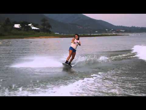 Heelside Roastbeef Grab Tailbone - Wakeboarding - UCTs-d2DgyuJVRICivxe2Ktg