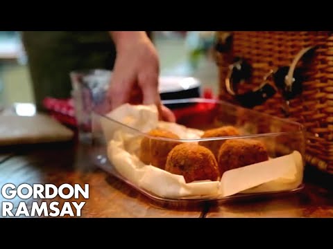 Gordon Ramsay’s Scotch Eggs with a Twist - UCIEv3lZ_tNXHzL3ox-_uUGQ