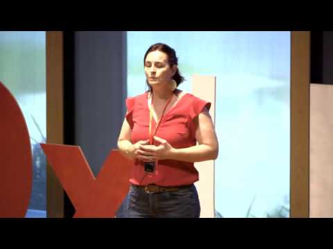 Lessons From A Cult Survivor | Claire Ashman | TEDxUQ - UCsT0YIqwnpJCM-mx7-gSA4Q