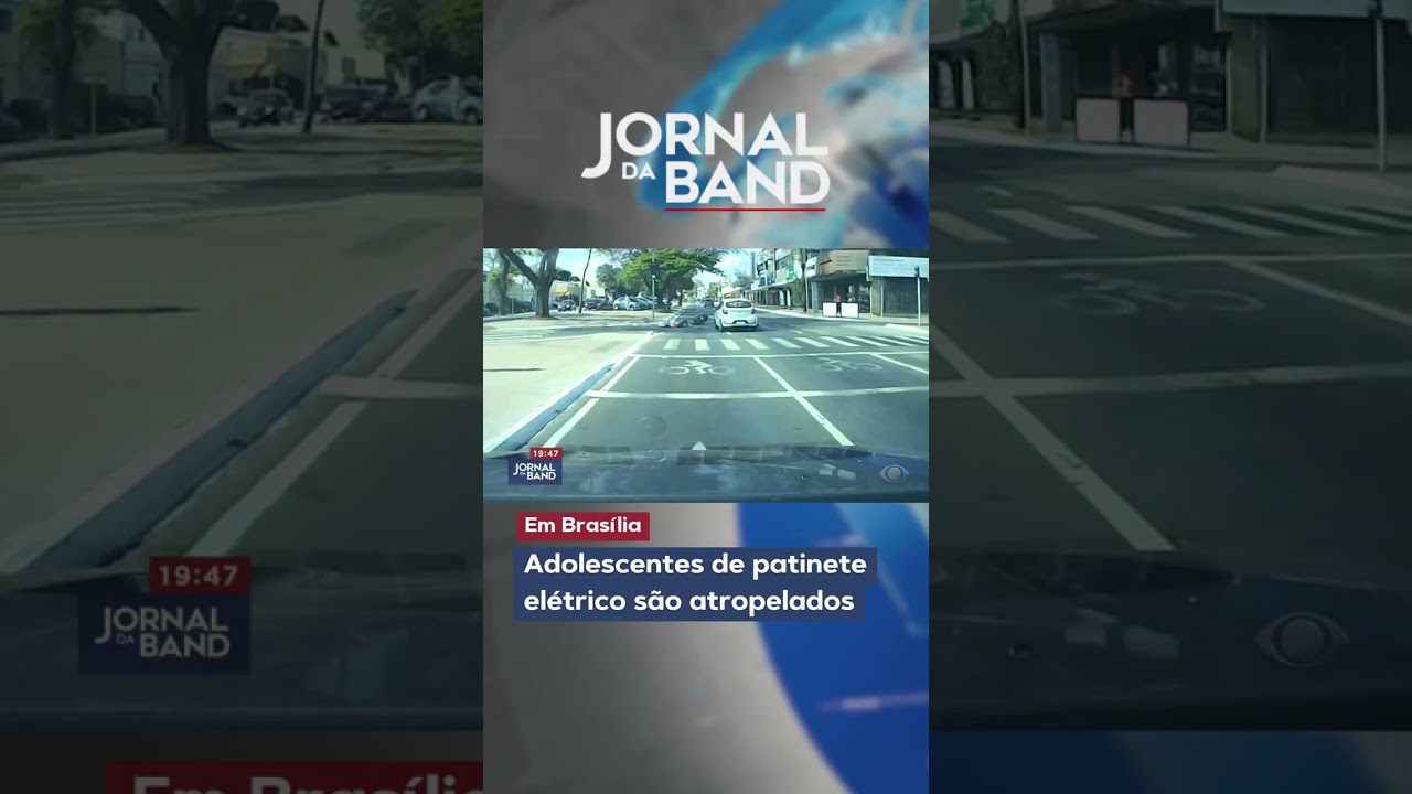Dois adolescentes são atropelados ao andarem de patinete elétrico