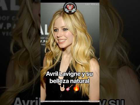 Recordando a la hermosa Avril Lavigne en los años <strong>2000s</strong> 🖤🔥 #rock #avrillavigne