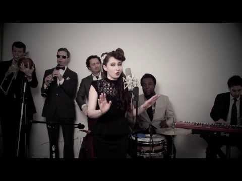 Don't You Worry Child (Vintage 'Great Gatsby' Style Swedish House Mafia Cover) - UCORIeT1hk6tYBuntEXsguLg