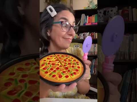 Team Pizza or Team Hamburger?😎🍕😌👱👆🍔😣🤣A#pizza#hamburger