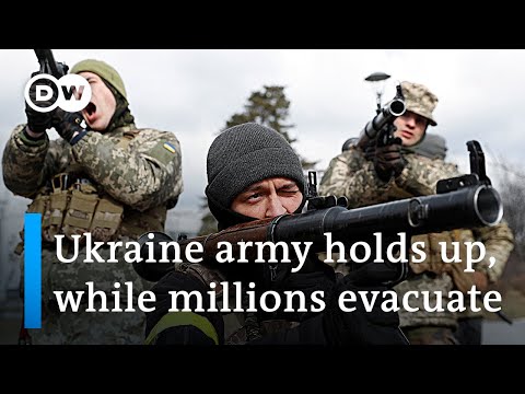 Ukraine latest: Millions evacuate to the west through safe passages | DW News