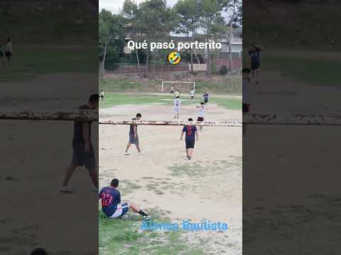 portero se lleva la bronca de sus compañeros #futbol