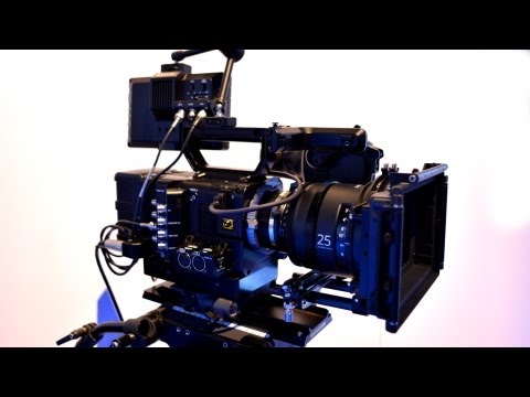 $33,000 Cinema Camera! Sony F55, RX1 and WX80 Hands On - UCXGgrKt94gR6lmN4aN3mYTg