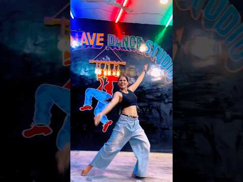 Tikuliya par mar ho jala 👌😍…#bhojpuri #dance #foryou #viralvideo #youtubeshorts #ytshorts ✅