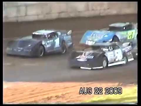 8/22/2009 Shawano Speedway Races - dirt track racing video image