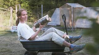Thumbnail for the video "Small projects, lots of weather, old fears… Getting ready for Summer (Story 129)" from Roaming Wild Rosie