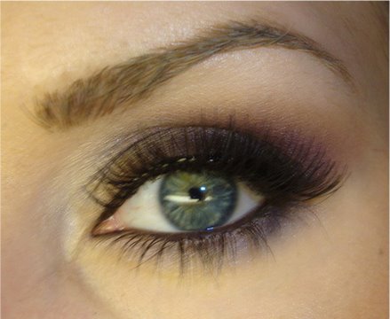 Hayden's Golden Globe Makeup Look : SMOKEY EYE, MAC - UCrKdCadbo4eN_toHMa4-FSA