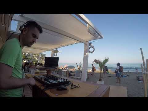 Funky & Nu-Disco mix by Jose Ródenas DJ | Senses Beach Club (16-07-10) - UC_nR4_BQzULqV-1tiB4pHhQ