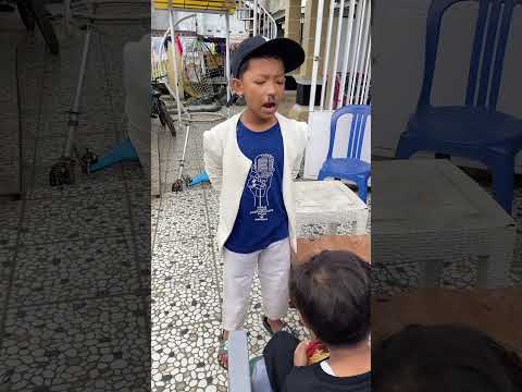 Vidio kocak dan gokil @nyaikembang1nyaikembang1 /ketika makan di tempat makan😬