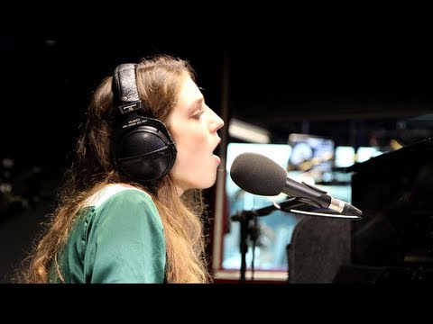 Birdy - Let Her Go (Passenger) in the Live Lounge - UC-FQUIVQ-bZiefzBiQAa8Fw