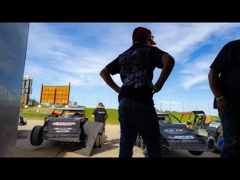 Trying to Make the &quot;Big Deal&quot; for $100,001-To-Win at Mississippi Thunder Speedway - dirt track racing video image