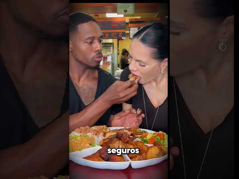 Casal famoso é atingido por carro