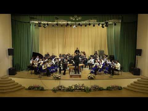 А. На Юн Кин. Пчёлочка златая