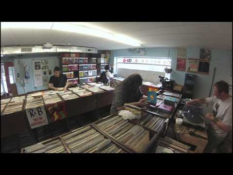 Boiler Room Detroit: Live from People's Records with Brad Hales - UCGBpxWJr9FNOcFYA5GkKrMg