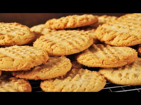 Peanut Butter Cookies Recipe Demonstration - Joyofbaking.com - UCFjd060Z3nTHv0UyO8M43mQ