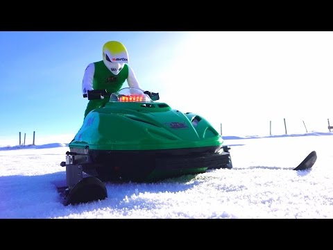 RC ADVENTURES - Onboard a Brushless Snow Mobile - Art Attack Kit w/ Tekin 1700kv T8 Motor & RX8 ESC - UCxcjVHL-2o3D6Q9esu05a1Q