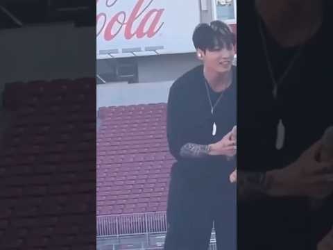 Did Jungkook Reveal Him Dating At Tampa Concert?