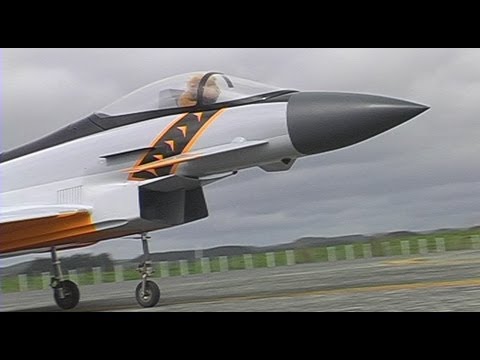 Jet powered RC planes fly in stormy conditions (October 2011) - UCQ2sg7vS7JkxKwtZuFZzn-g