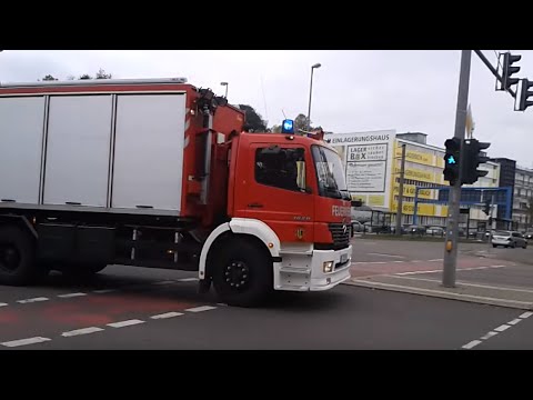 Verdacht auf Anthrax im Gericht- Löschzug FuRW 1 mit D-Dienst+ Sonderfahrzeuge FuRW 2