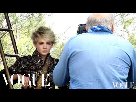 Carey Mulligan Tries On Couture in the French Countryside - UCRXiA3h1no_PFkb1JCP0yMA