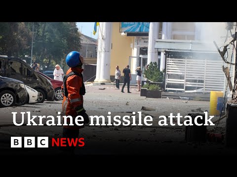Chernihiv: Seven dead and hundreds wounded as Russian missile hits city, says Ukraine - BBC News