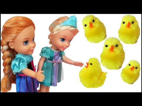 CHICKS ! Elsa & Anna toddlers - Chicken's Eggs - Farm - UCQ00zWTLrgRQJUb8MHQg21A