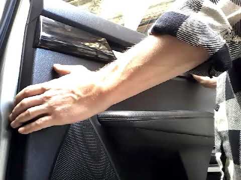 How To Remove The Door Panel On A Kia Sorento Kia Sorento MK 1