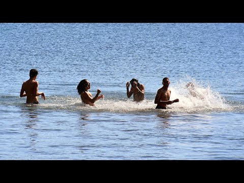 Marmaris’te Güneşi Görenler Sahilleri Doldurdu