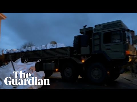 UK military transports unexploded WWII bomb through the streets of Plymouth