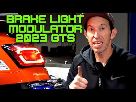 Brake Light Modulator Installed on a 2023 Vespa GTS HPE 2 | Programmable & Universal!