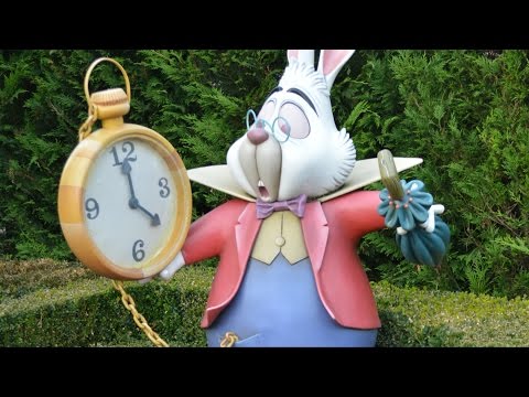 Alice's Curious Labyrinth at Disneyland Paris - Full Maze & Tower Tour (Le Labyrinthe d'Alice) - UCe-gHr2O_LP7t0YJYHZQZlg