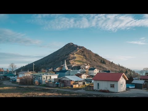 आख़िरी खतएक छोटा सा गाँव था.