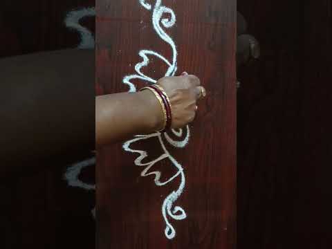 Simple Daily Side Border Rangoli ✨ | Beautiful Muggulu | #shorts 31 October 2025