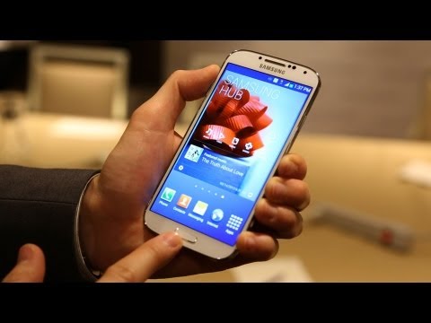 Samsung Galaxy S4 first look from Consumer Reports - UCOClvgLYa7g75eIaTdwj_vg