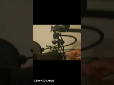 I DON'T USE AN AI VOICE!
