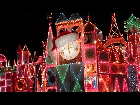 It's A Small World Holiday Christmas Projection Show Disneyland California - UCT-LpxQVr4JlrC_mYwJGJ3Q