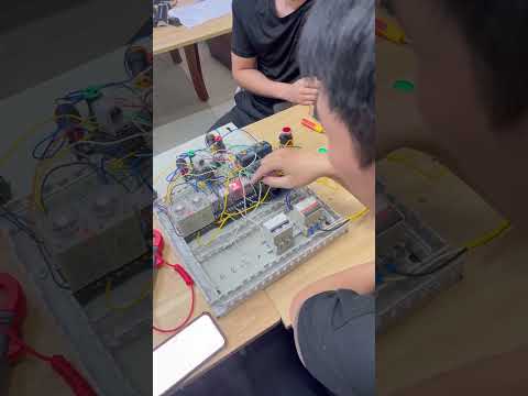 Thực Hành Đấu Nối và Chạy Thử Mạch Lớp Tủ Điện