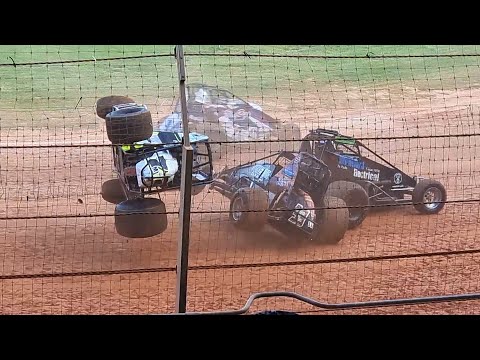 BayPark Speedway - V6 Wingless - 26/2/22 - dirt track racing video image