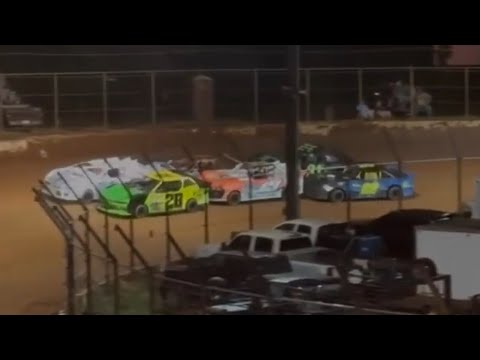 Stock 4a at Winder Barrow Speedway 10/5/2024 - dirt track racing video image