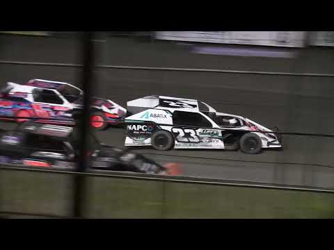 HOT B Mod Feature - dirt track racing video image