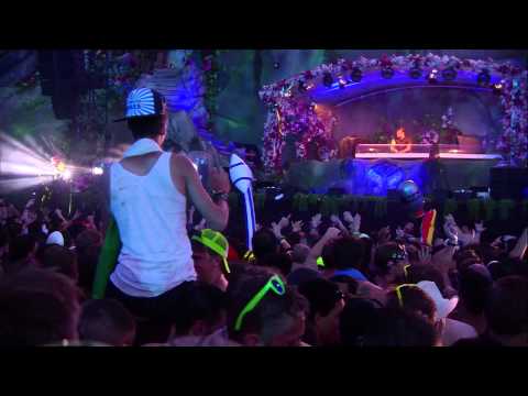 Tomorrowland 2013 - Sebastian Ingrosso (full set) - UCsN8M73DMWa8SPp5o_0IAQQ