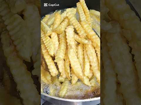 Kurkuray French Fries 🍟 French Fries #frenchfries #fingerchips #samosa #pakora #tea #snacks #shorts