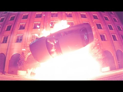 GoPro: Furious 7 - Behind the Stunts - UCqhnX4jA0A5paNd1v-zEysw