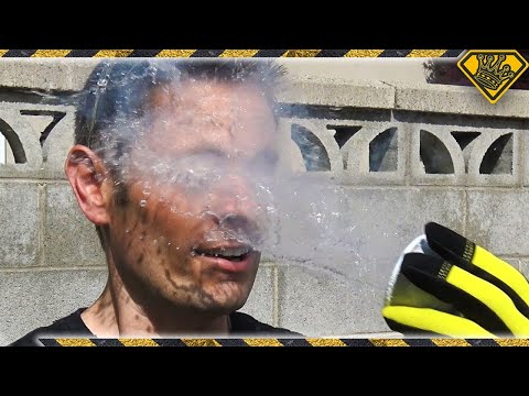 What does Liquid Nitrogen do to Your Face? - UC1zZE_kJ8rQHgLTVfobLi_g