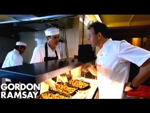 Shocking News When Gordon Returns to Restaurant Kitchen - Gordon Ramsay - UCIEv3lZ_tNXHzL3ox-_uUGQ